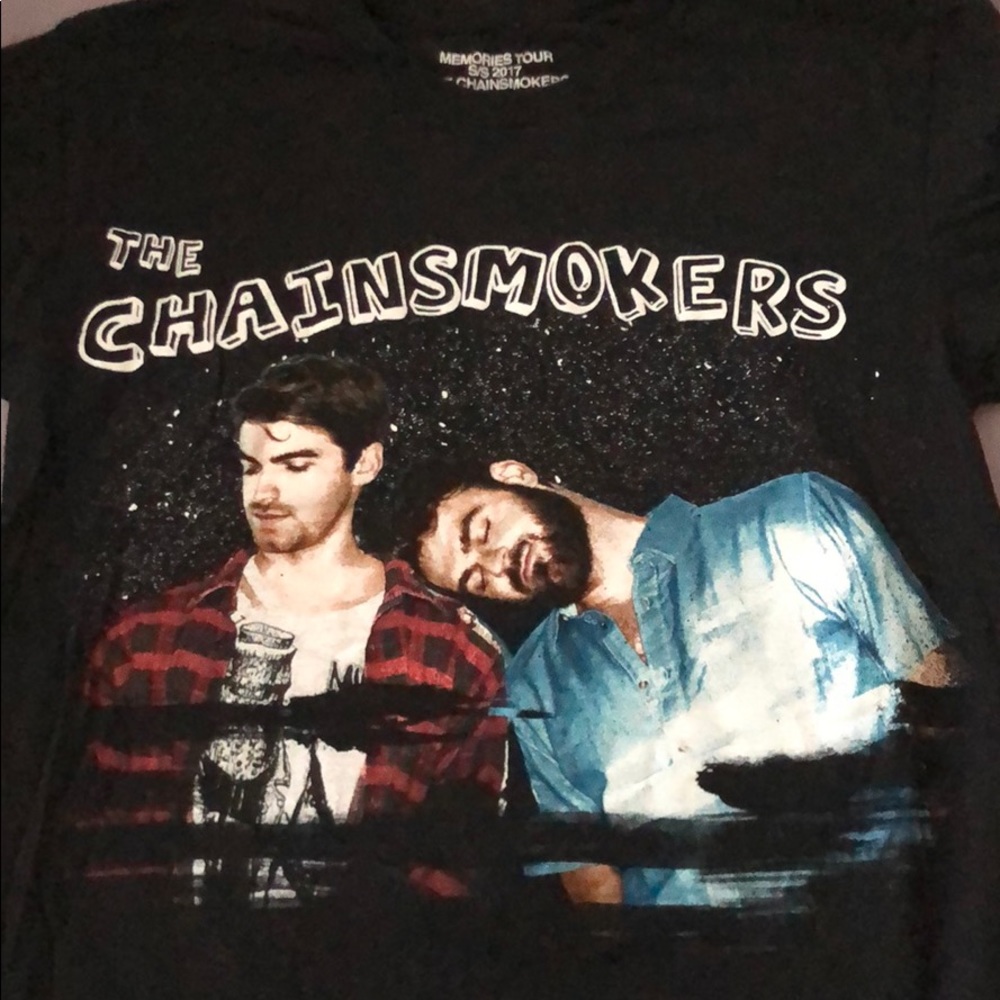 The Chainsmokers 2017 Memories tour t-shirt